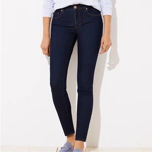 *NWOT* LOFT Mid-Rise Modern Skinny Jeans in Classic Dark Wash